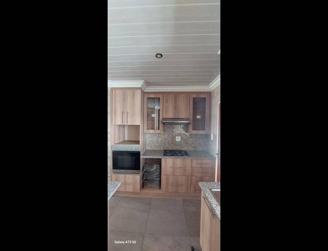 3 BEDROOM HOUSE FOR SALE IN AMANDASIG